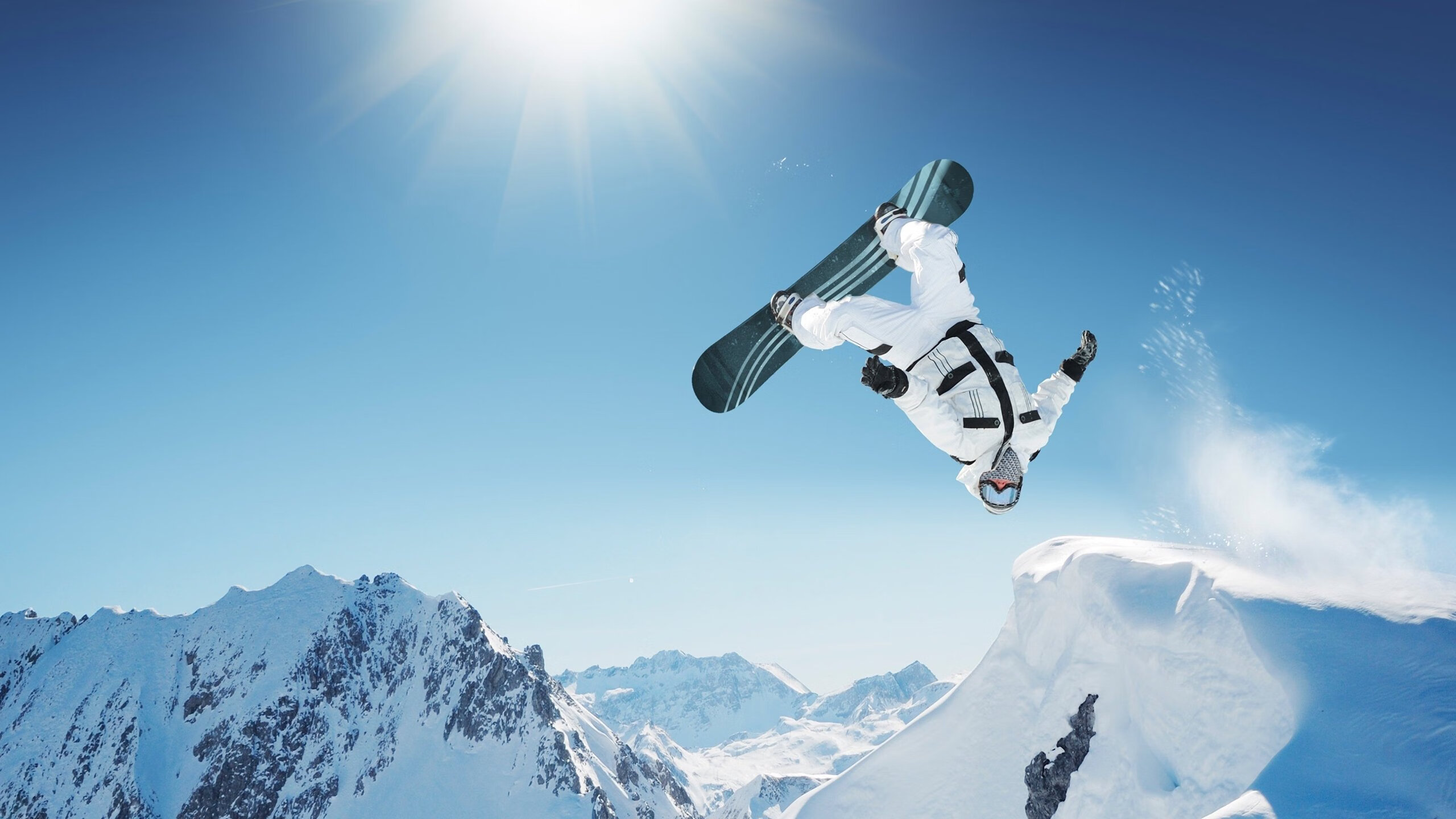 开云体育官方下载-_渔船赛：水上网球与传统文化结合_，水下网球