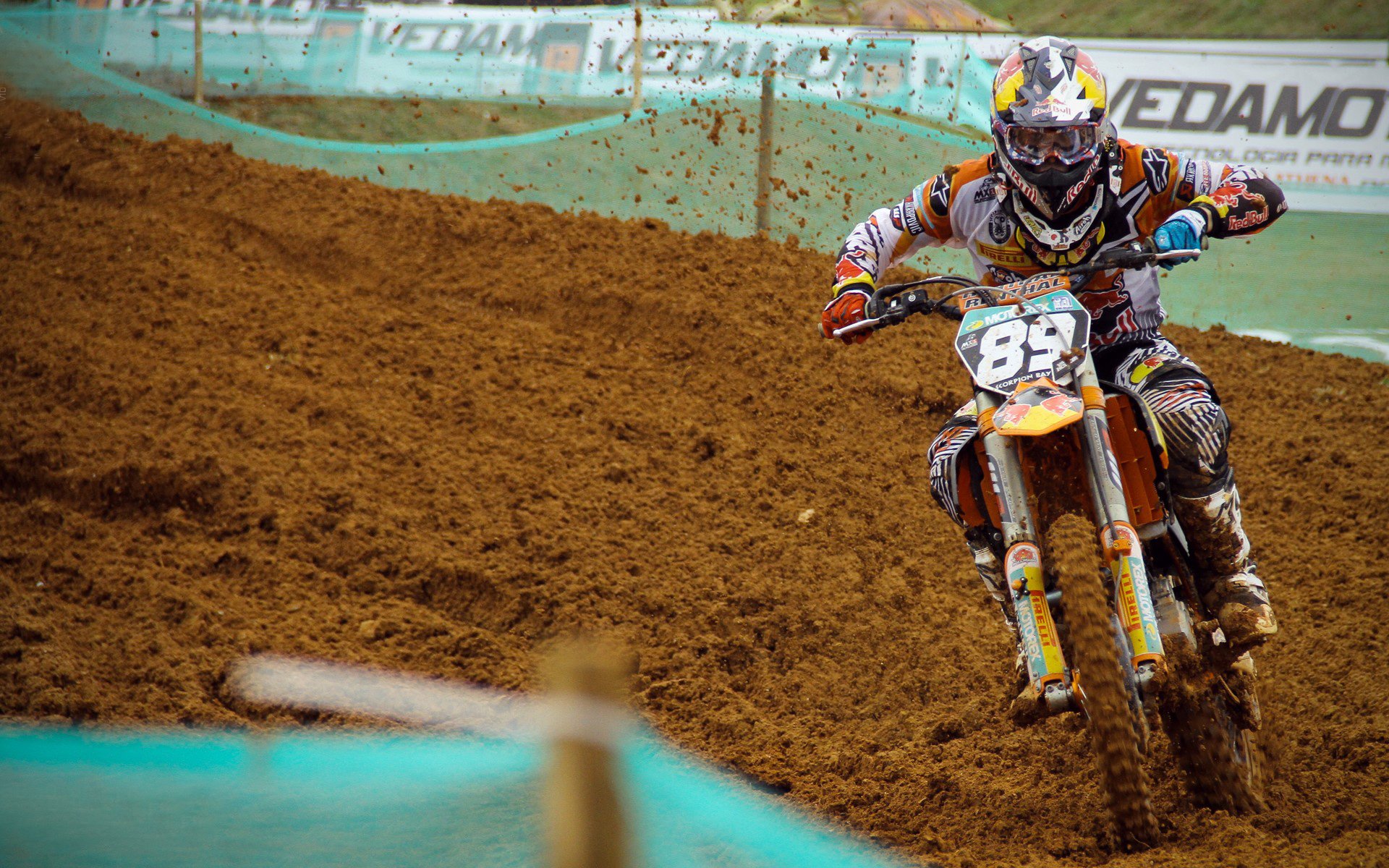 _渔船赛：水上网球与传统文化结合_，水下网球