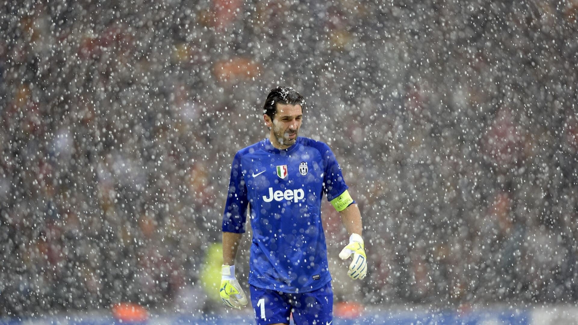 “西甲足球盛宴：明星展现超凡实力”，西甲足球明星有哪些